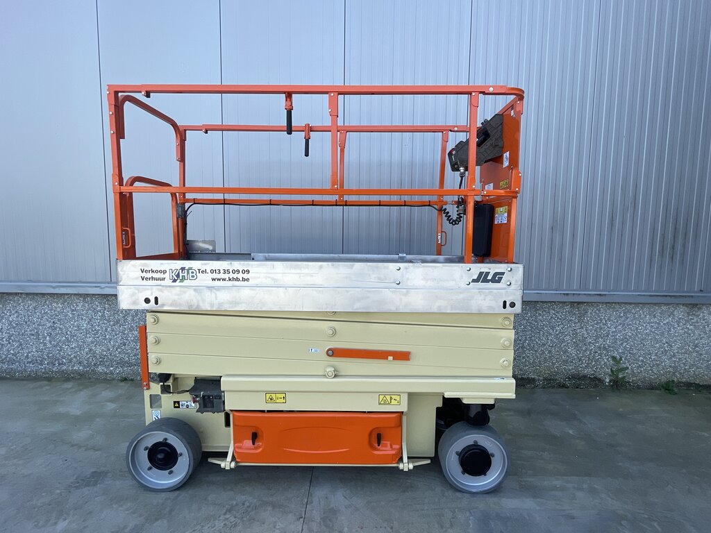 schaarlift van JLG