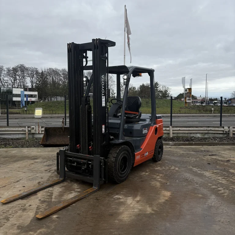 Toyota 52-8FDF25 2024