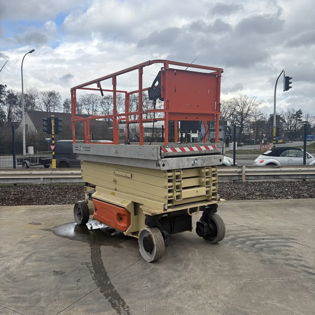 1965 3246 2006 JLG